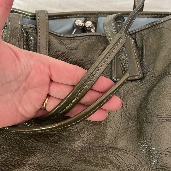 Coach Vintage hand bag green with blue satin 3 divisions - Picture 9 of 12